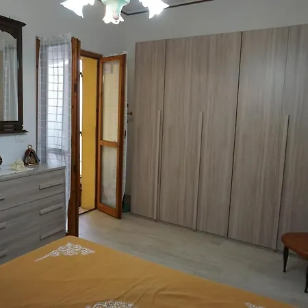 In Piazza - - Umbria San Gemini